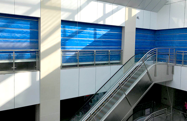 折叠式防火卷帘门